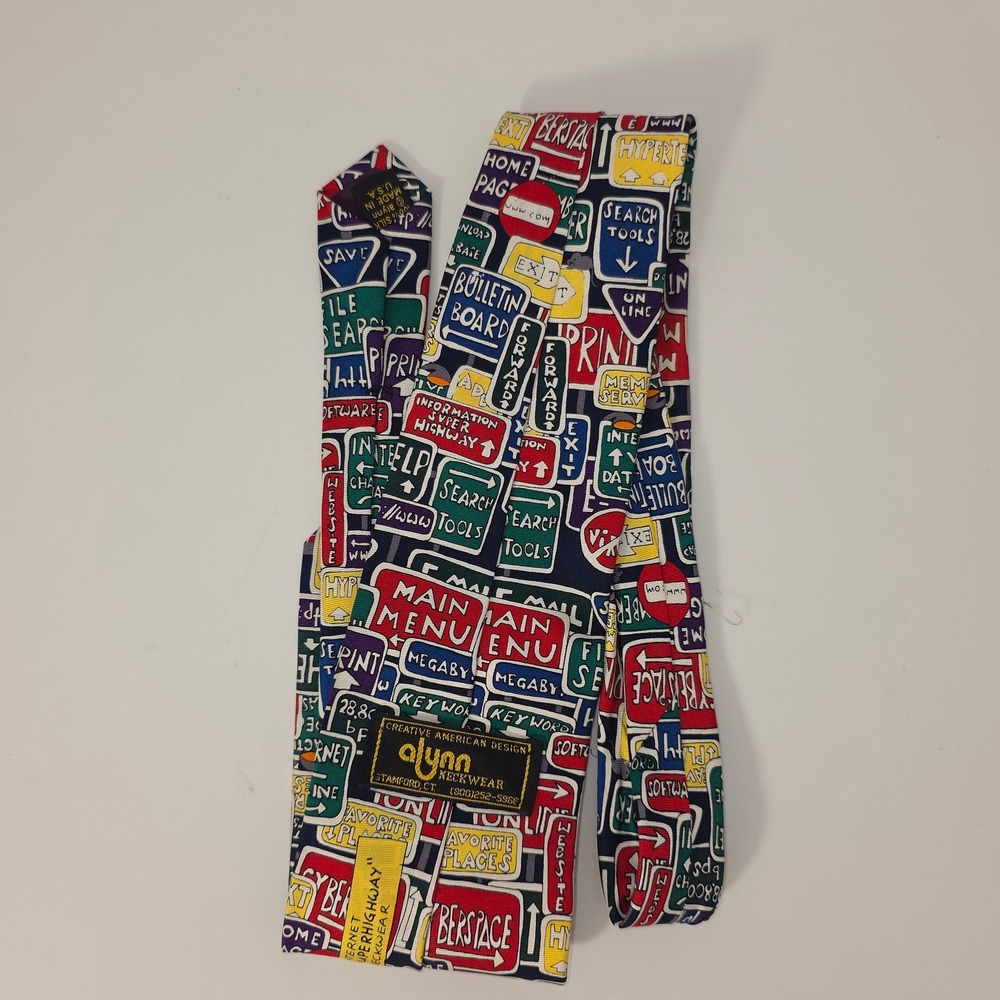 Alynn Neckwear Mens Silk Tie Internet Superhighway Tech Novelty Road Signs USA